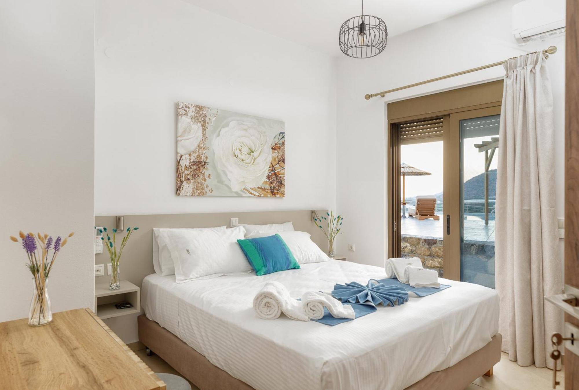 Mediterranean View Villa Макригиалос Экстерьер фото